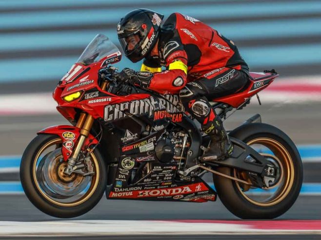 Dunlop celebrates double success at Bol d’Or