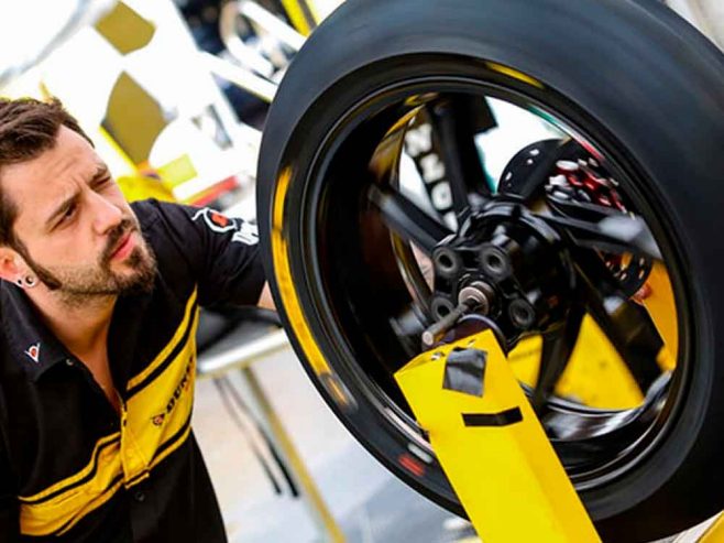 Dunlop fornitore esclusivo dei pneumatici per la categoria Superstock del Campionato Mondiale Endurance (EWC).