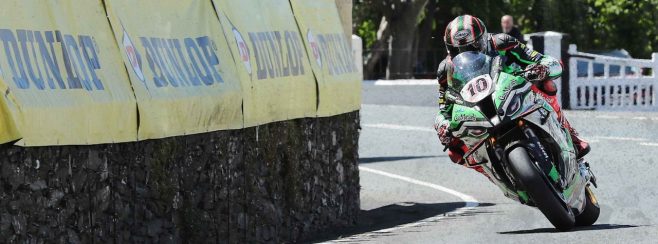 I pneumatici Dunlop trionfano all'Isola di Man.