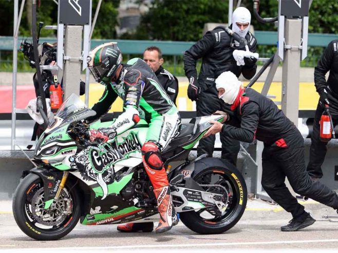I pneumatici Dunlop trionfano all'Isola di Man.