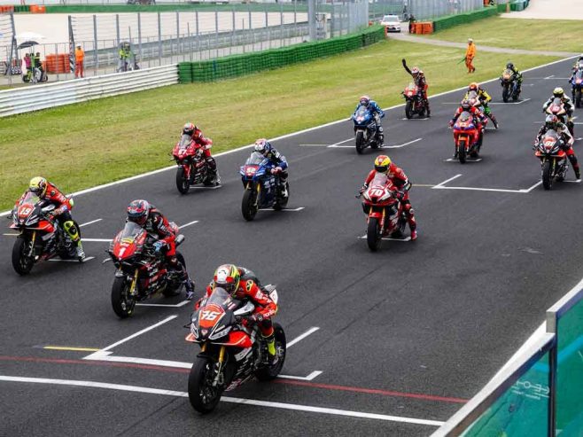 Top riders “very satisfied” with Dunlop tires ahead of CIV season.