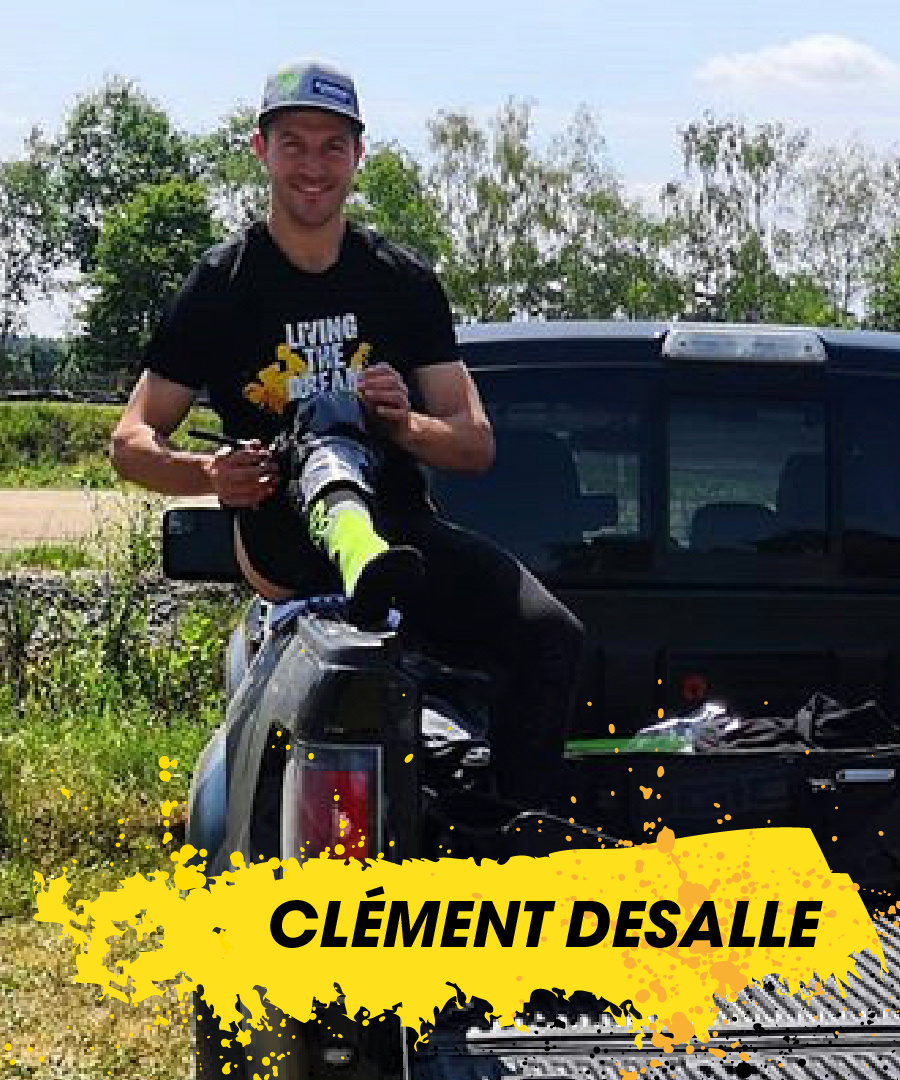 Clement Desalle wearing the Dunlop Living the Dream t-shirt