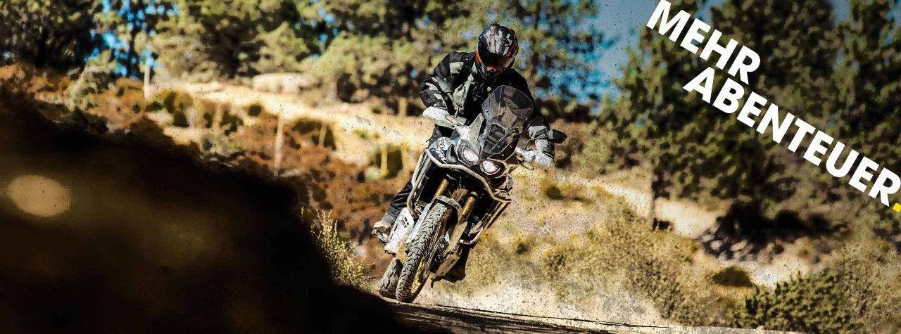 BMW Fahrer auf Dunlop Trailmax Mission Reifen