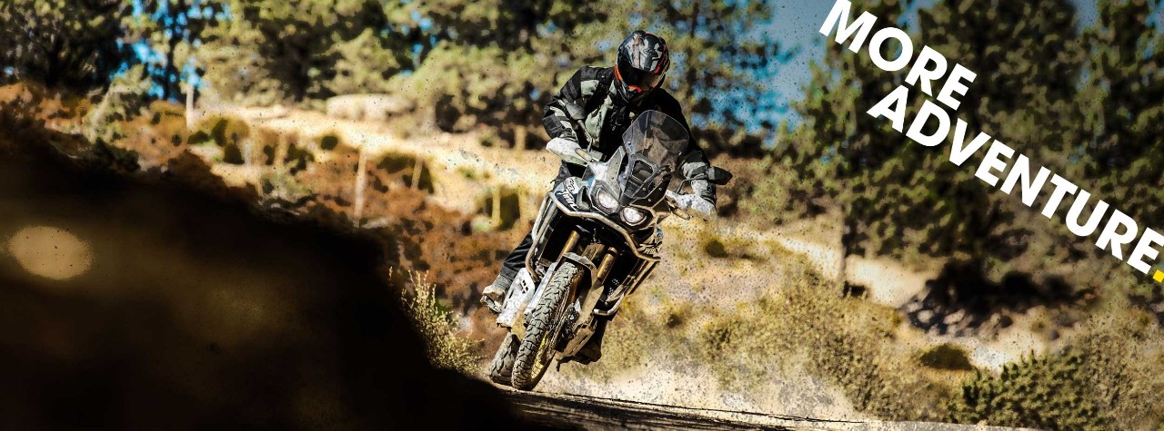 BMW rider on Dunlop Trailmax Mission tyres