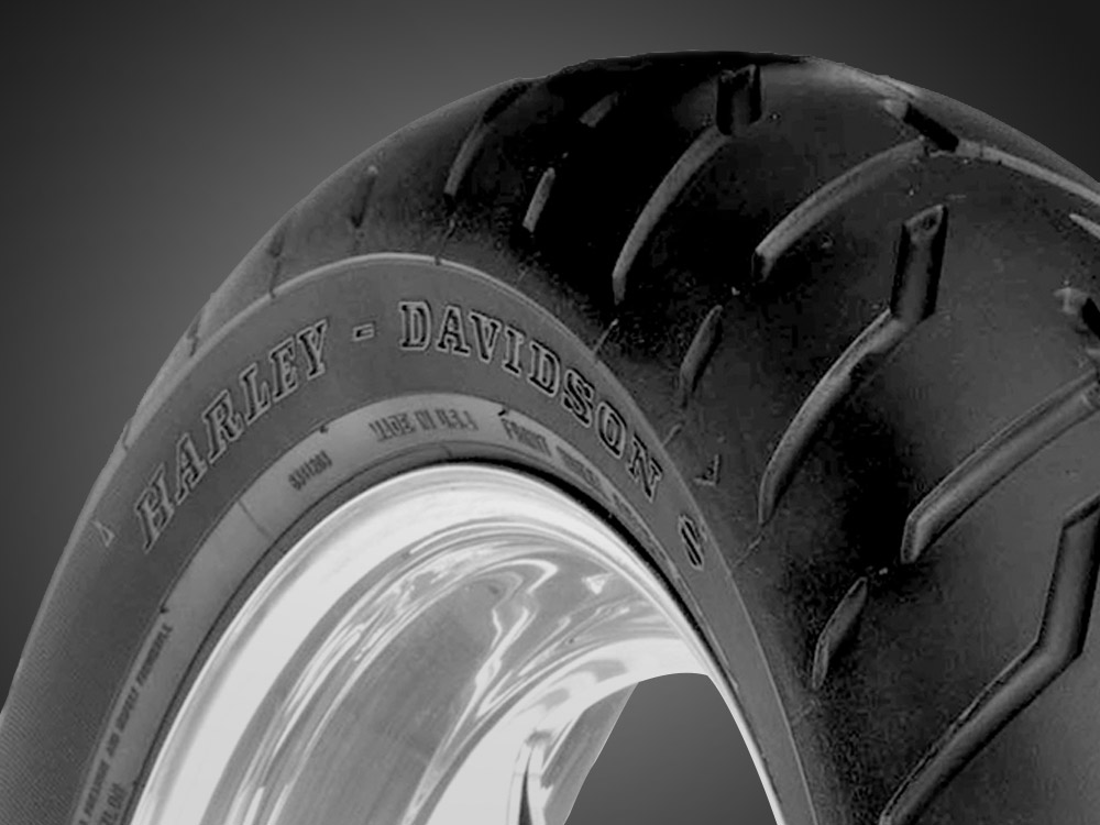 Close-up of the Dunlop D407 Harley-Davidson tyre sidewall