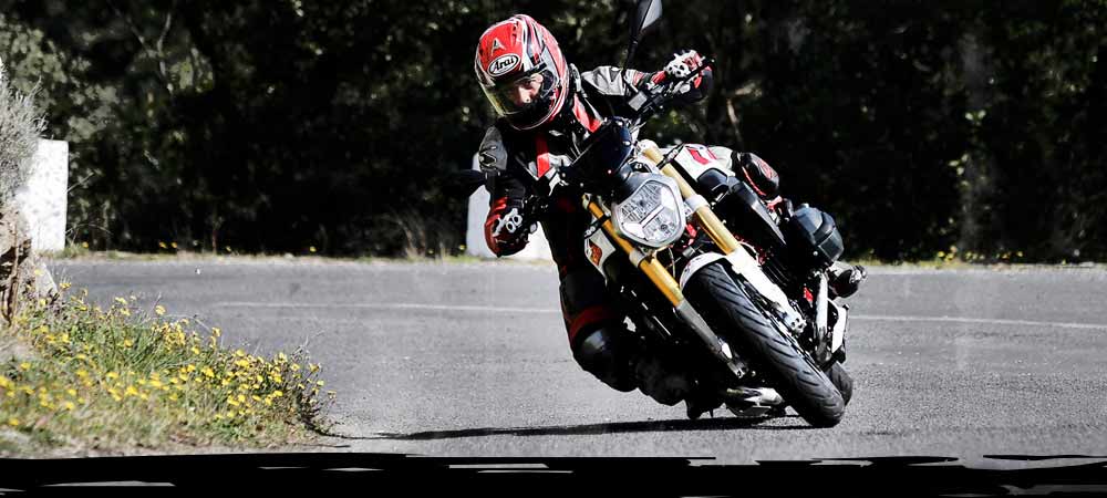 Ganador de la prueba Dunlop RoadSmart III Motorrad