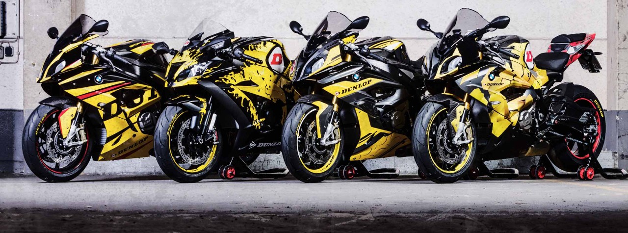 Bicicletas de la marca Dunlop con neumáticos SportSmart TT y SportSmart Mk3