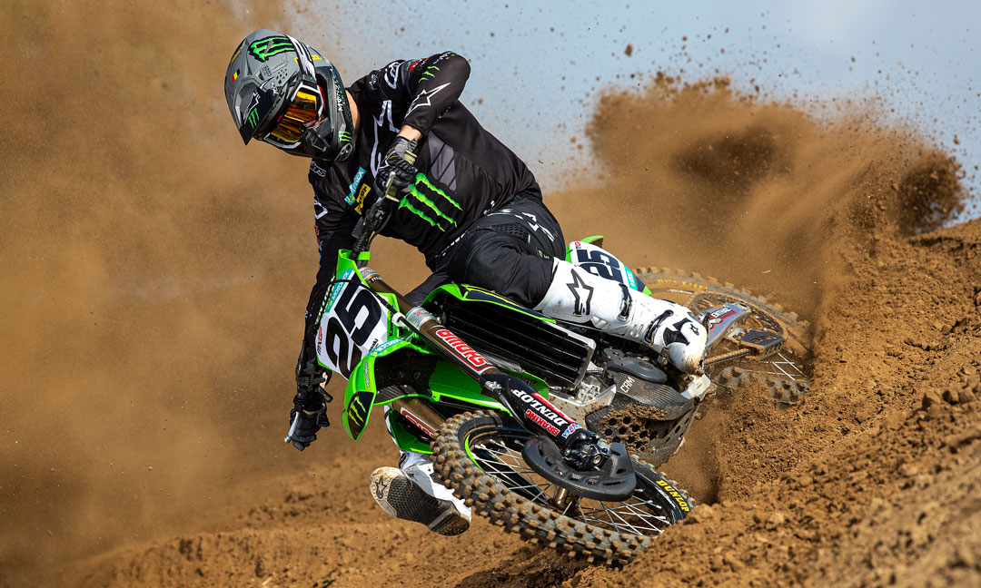 O piloto da Kawasaki, Clément Desalle com Dunlop Geomax MX33